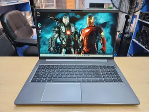 Laptop HP ZBook Power G9 i7 16GB AMD Ryzen 7 SSD 512GB