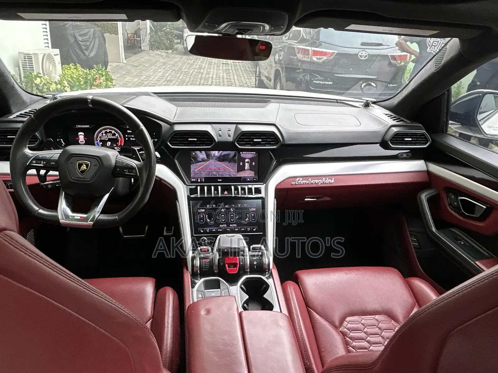 Lamborghini Urus Base 2019 White