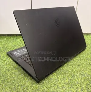 Laptop MSI GS66 Stealth 10SGS 16GB Intel Core i7 SSD 512GB