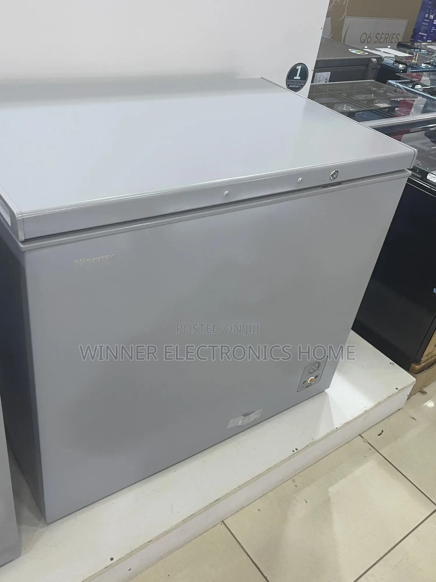 Hisense 297 Liters Chest Freezer Energy Saving