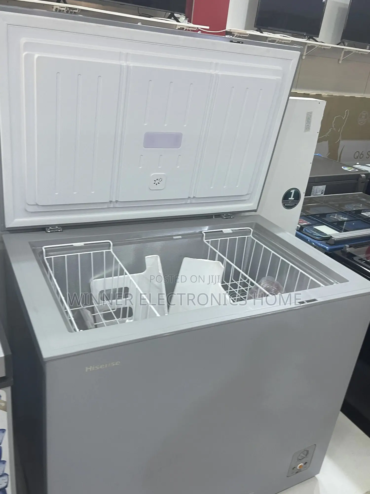 Hisense 297 Liters Chest Freezer Energy Saving