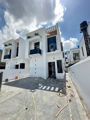 Luxury Exquisite Spacious 5 Bedroom Fully Detached Duplex