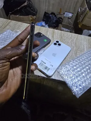Apple iPhone 11 Pro 64 GB Black