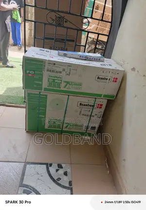 Durable Scanfrost 1.5hp Inverter Split Ac