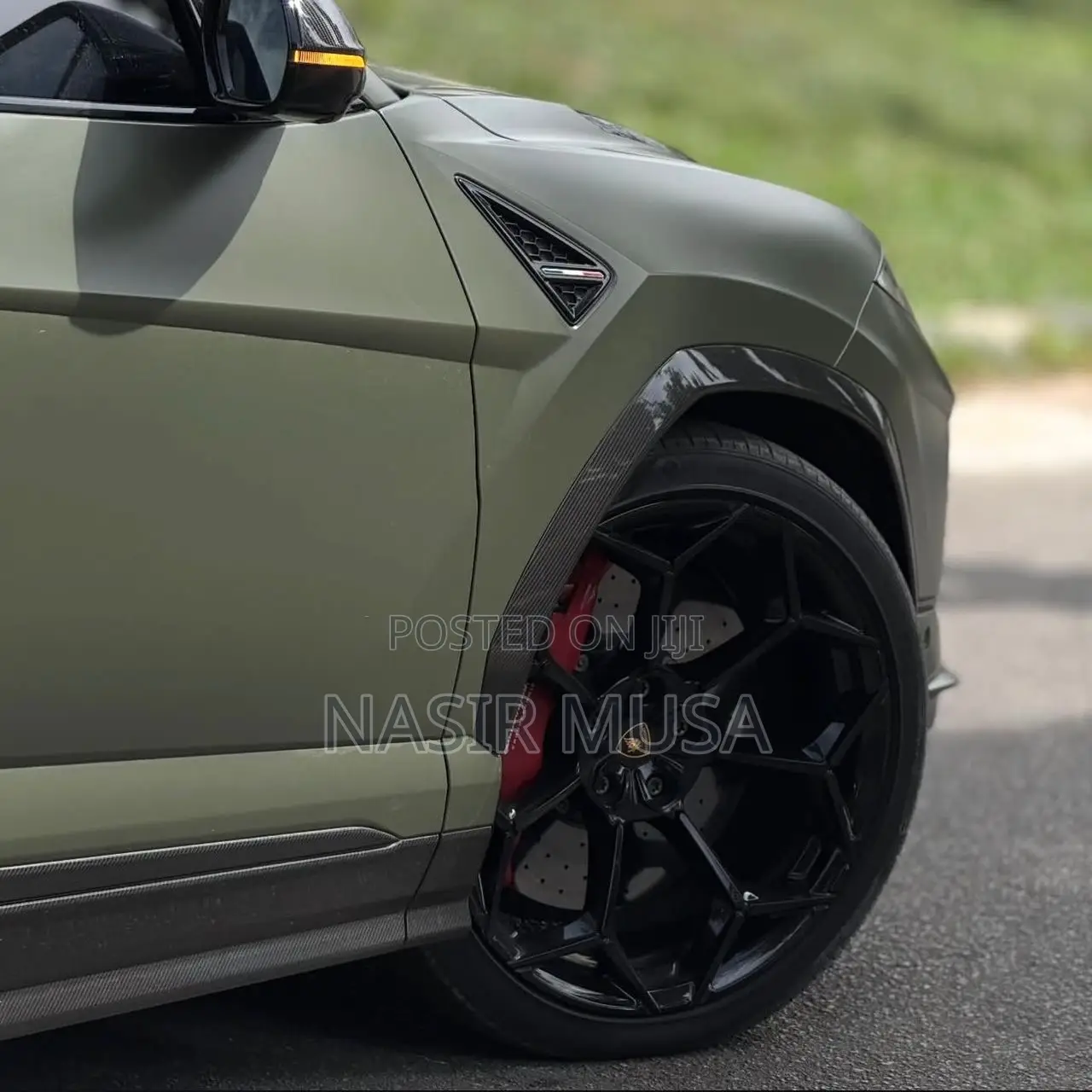 Lamborghini Urus 2024 Gray
