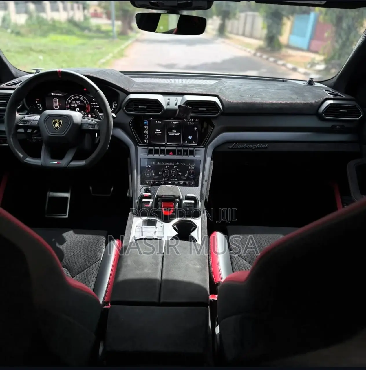 Lamborghini Urus 2024 Gray