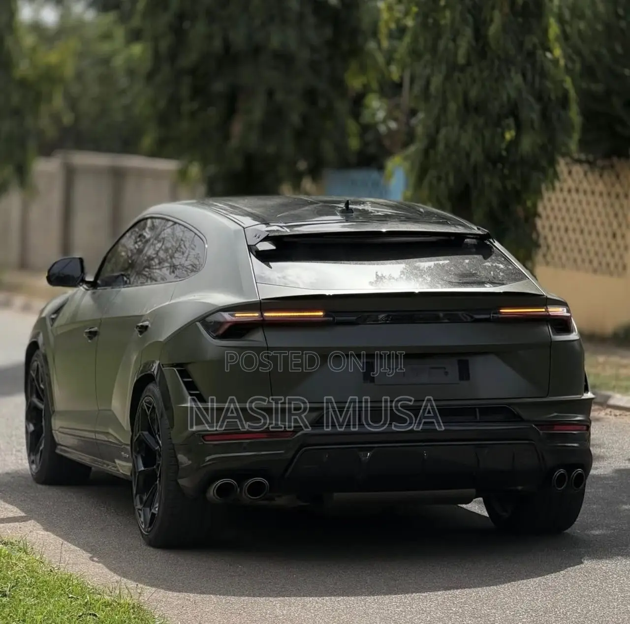 Lamborghini Urus 2024 Gray