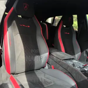 Lamborghini Urus 2024 Gray