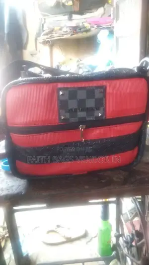 Crossing Bag