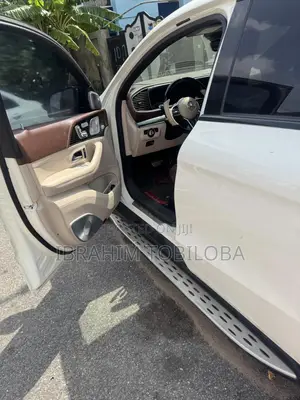 Mercedes-Benz GLE-Class 2016 White