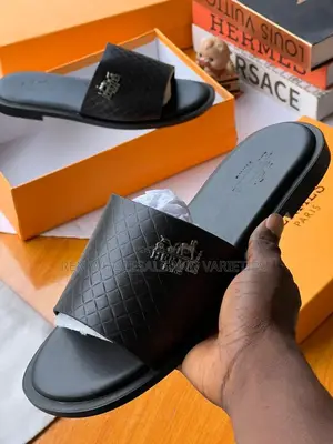 Original Boxed Hermes Men’S Slippers