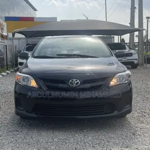 Toyota Corolla 2011 Black