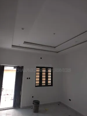 Furnished 3bdrm Block of Flats in Aguda / Surulere for sale