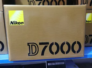 Nikon 7000d