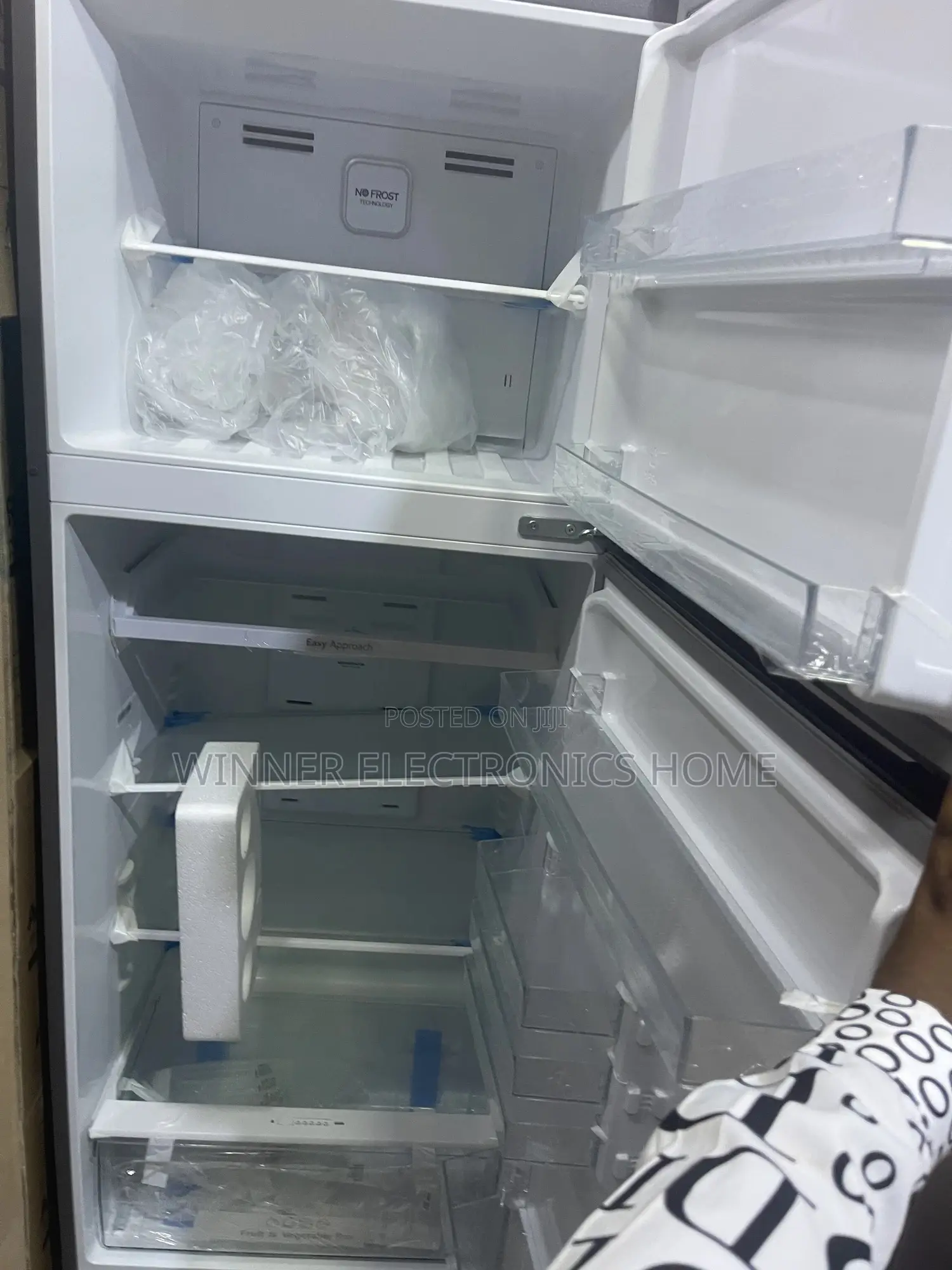 Hisense Double Door Refrigerator 466 Liters