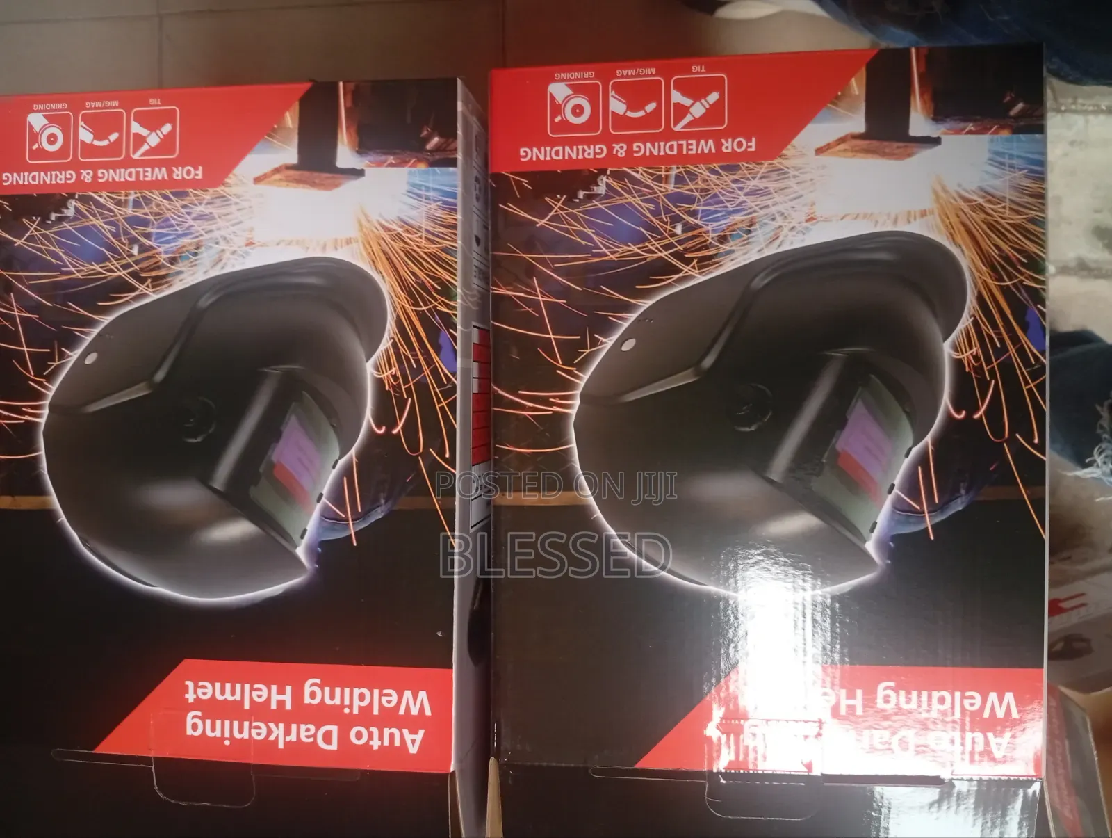 Auto Darkening Welding Helmet