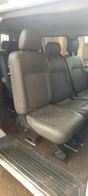 Volkswagen Transporter 2005 White