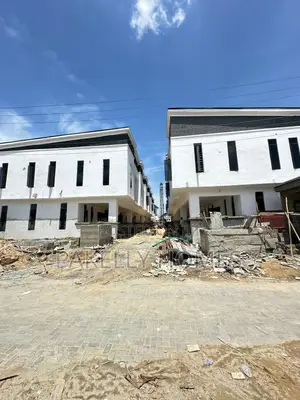 Spacious Luxury 3 4 Bedroom Terrace Duplex With Bq
