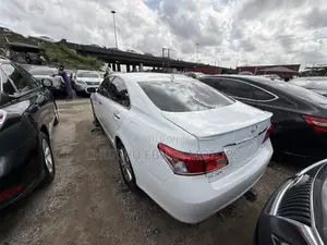 Lexus ES 350 2010 White