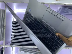 Laptop HP ZBook 15 G6 8GB Intel Core i5 SSHD+SSD 256GB