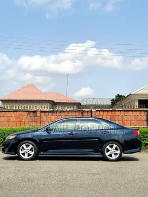 Toyota Camry 2014 Black