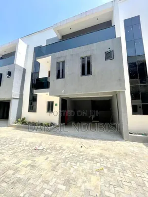 4bdrm Townhouse/Terrace in Lekki Phase 1 for sale