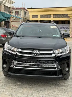 Toyota Highlander 2016 Black