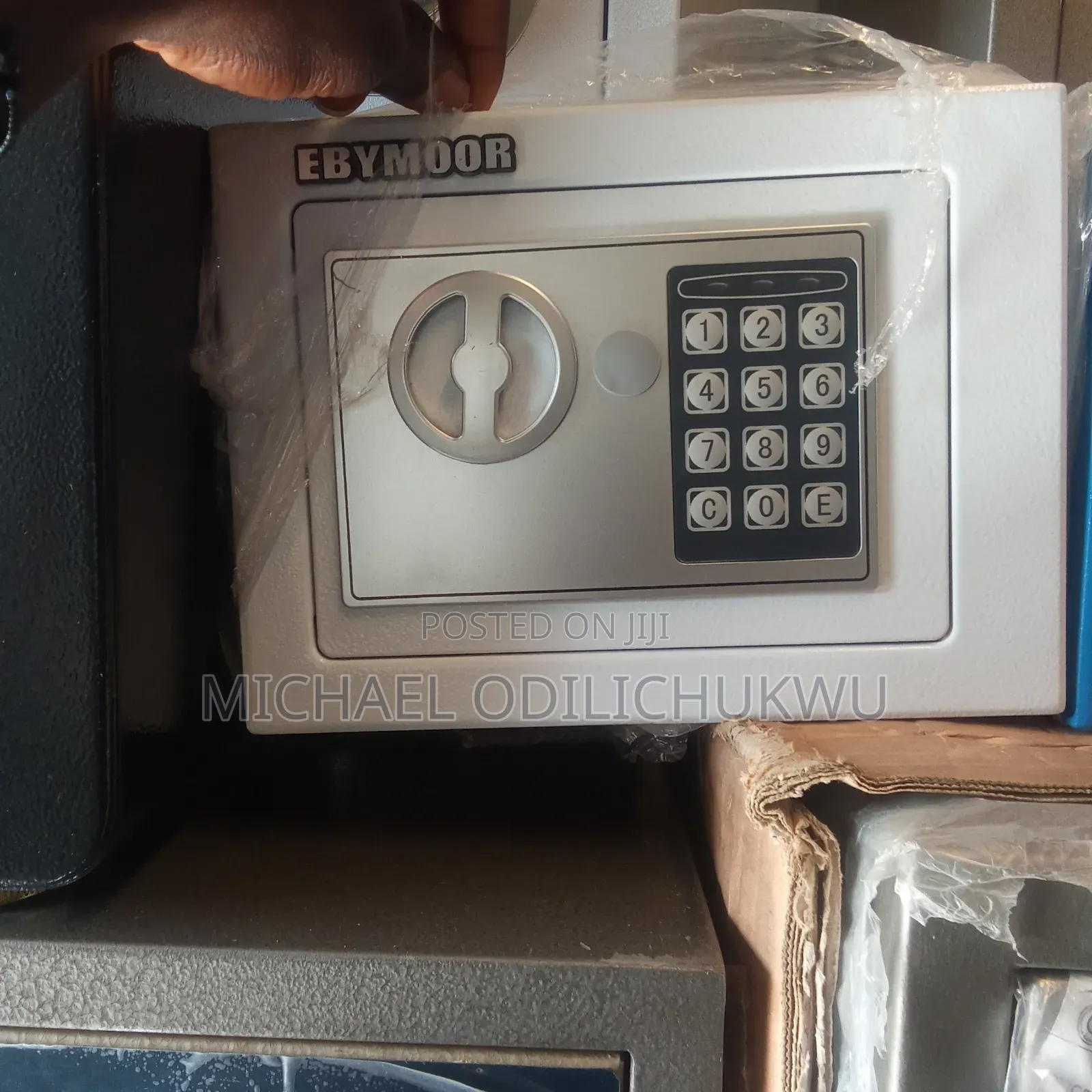 Hotel Safe