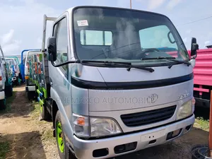 Toyota Dyna150 Four Tires