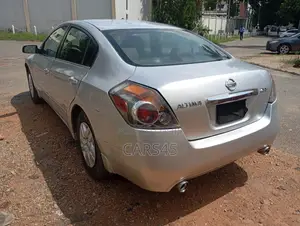 Nissan Altima 2012 Silver