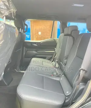New Toyota Land Cruiser Prado 2.4 Petrol 2025 Black