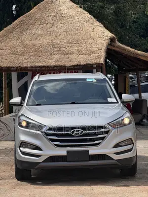 Hyundai Tucson Limited AWD 2015 Silver