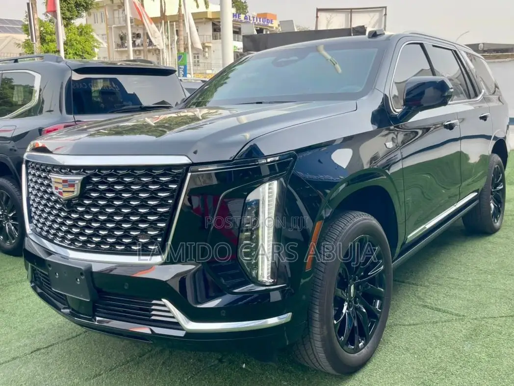 Cadillac Escalade Base 2026 Black