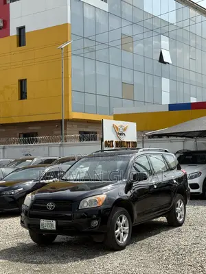 Toyota RAV4 2010 Black