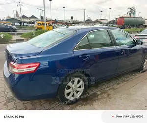 Toyota Camry LE 4dr Sedan (2.5L 4cyl 6AM) 2010 Blue