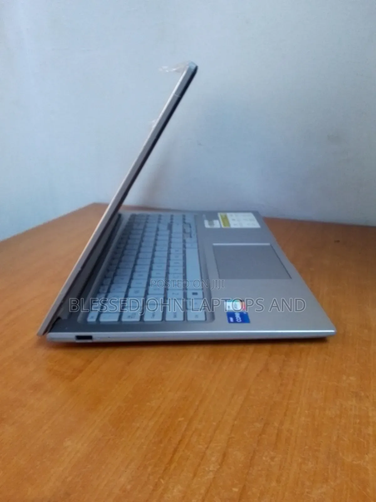 Laptop Asus 8GB Intel Core i7 SSD 256GB