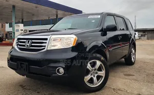 Honda Pilot Touring w/RES/Navi 4WD (3.5L 6cyl 5A) 2012 Black