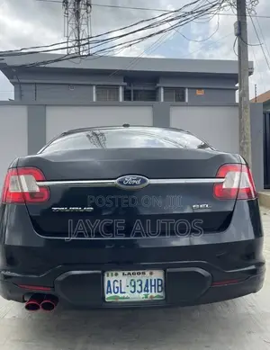 Ford Taurus SEL 2011 Black