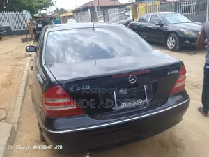 Mercedes-Benz C240 2005 Blue