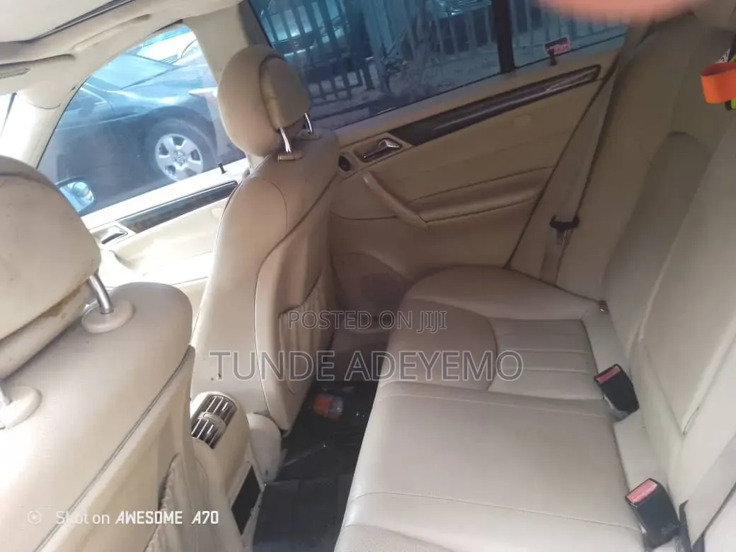 Mercedes-Benz C240 2005 Blue