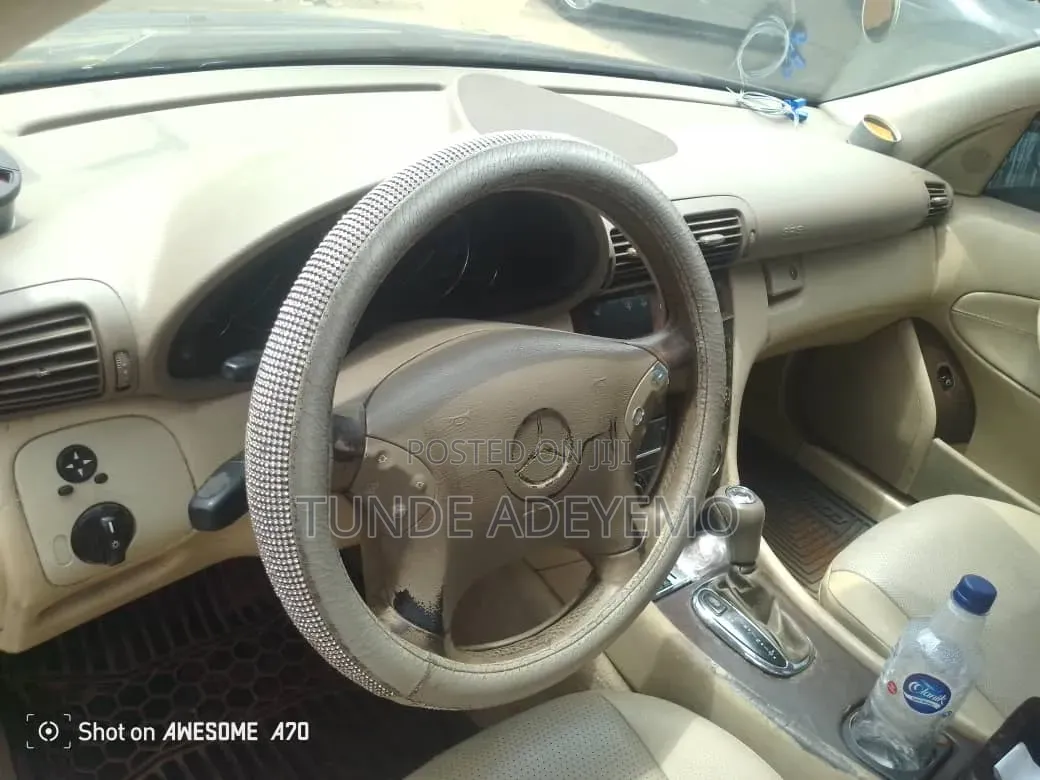 Mercedes-Benz C240 2005 Blue