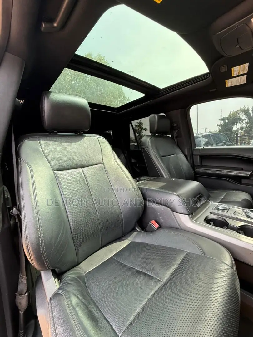 Ford Expedition 2018 Red