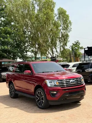 Ford Expedition 2018 Red