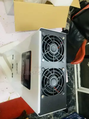 120a Blue Power Charger Controller MPPT