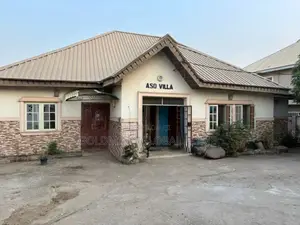 3bdrm Bungalow in Lugbe District., FHA for sale