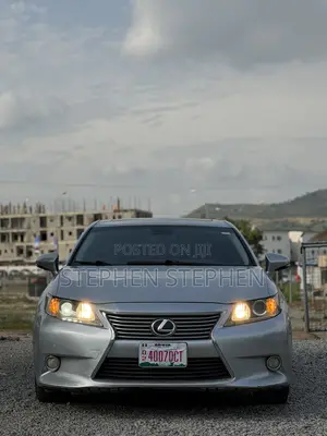 Lexus ES 2013 Silver