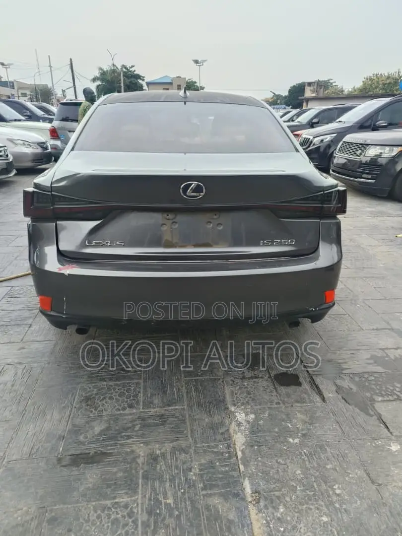 Lexus IS 2013 Gray