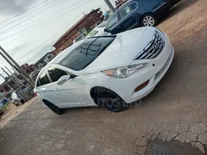 Hyundai Sonata 2012 White