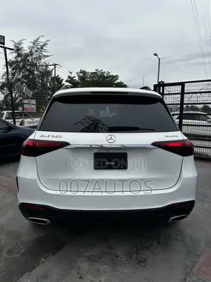 Mercedes-Benz GLE-Class GLE 350 2025 White