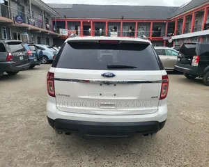 Ford Explorer Limited 4dr SUV AWD (3.5L 6cyl 6A) 2015 White